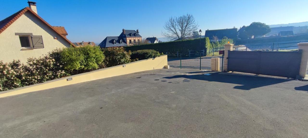 La Kaz Rhumantique Sauna And Spa Privatif La Rivière-Saint-Sauveur Εξωτερικό φωτογραφία